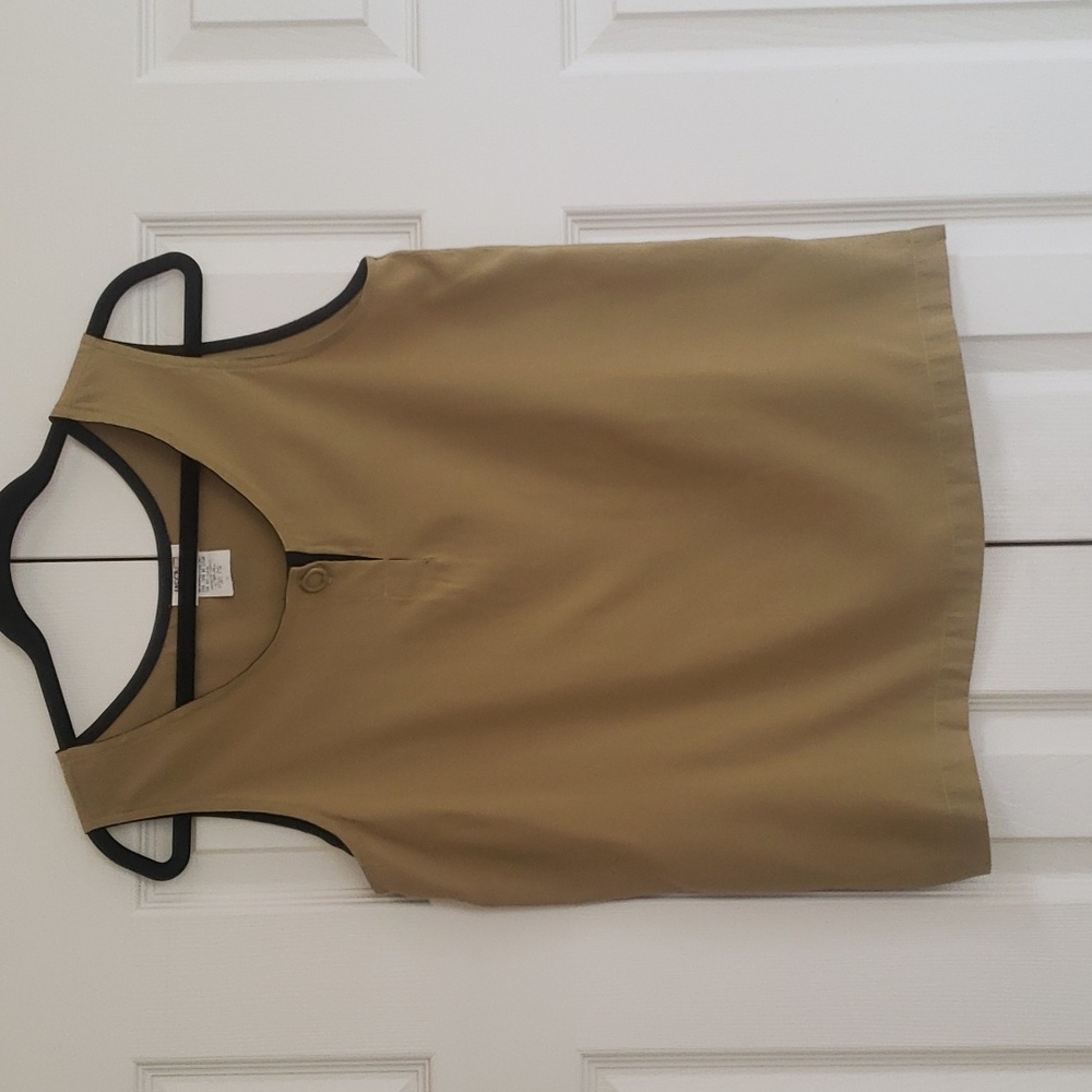 Hunter Green Sleeveless Tank Top